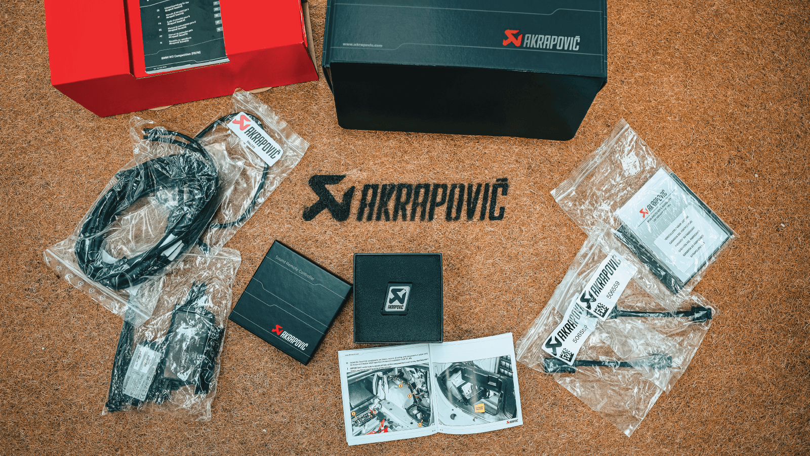 Linha de escape Akrapovič